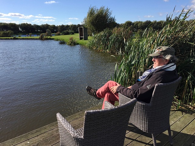 漏洞百出 漏洞百出